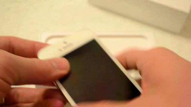 iPhone 5 Unboxing смотреть онлайн