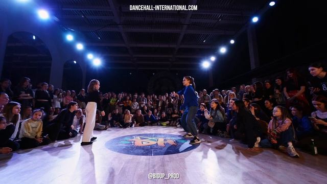 DANCEHALL INTERNATIONAL 2023 - BEGINNERS BATTLE - Besonya VS Vikusia (Wins) смотреть онлайн