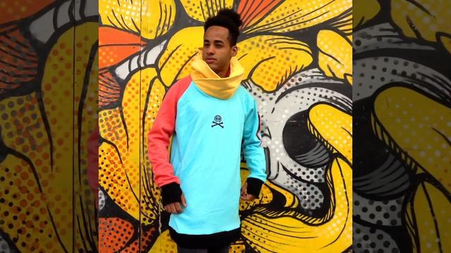 HOODIE VOCAMX смотреть онлайн