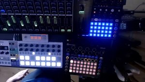 Почему я купил Novation Circuit Mono Station вместо Micro Freak и Roland mc 101 обзор на русском
