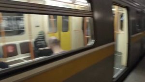 81-720.1/721.1 Яуза отправляется со станции Октябрьская