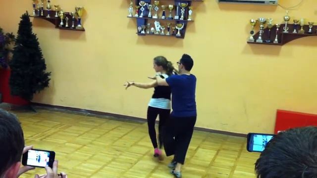Alexis Ruiz & Magda Prichodko, salsa LA combination 1 (slow) смотреть онлайн