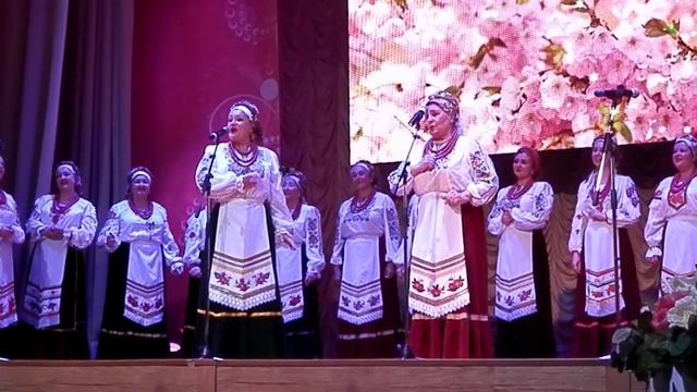 Ансамбль "Черноморочка" (г. Анапа) - "Ой, я маю чорни бровы" (ЦК "Родина", г. Анапа, 06.03.2024) смотреть онлайн