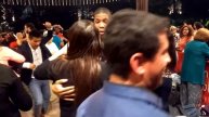 Plaza de armas Salseras : Maestro cubano Ernesto bailando con Pamela Videla