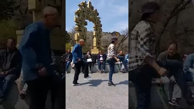 Танцор дед