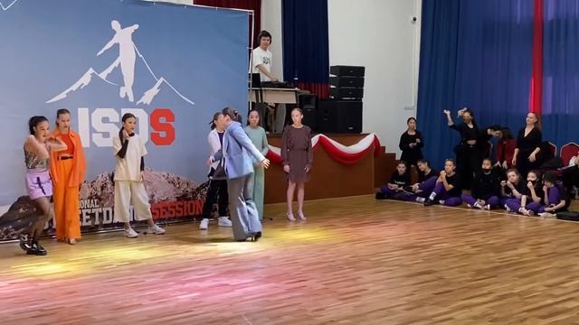 Отбор waacking junior (ISDS’21) смотреть онлайн