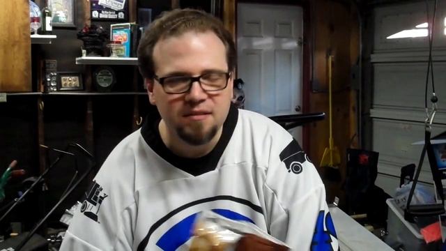 Lays BLT Potato Chips Review - RudyEats Happy Junk Food Critic смотреть онлайн