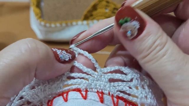 Bico de Crochê Simples para Pano de Prato Sinos de Natal - Fácil - 382 смотреть онлайн