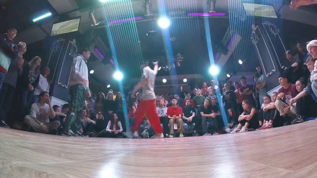 DIMAN IRIMAN vs OLLY G  group 4