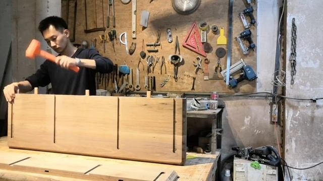 Изготовление обеденного стола с круглыми ножками