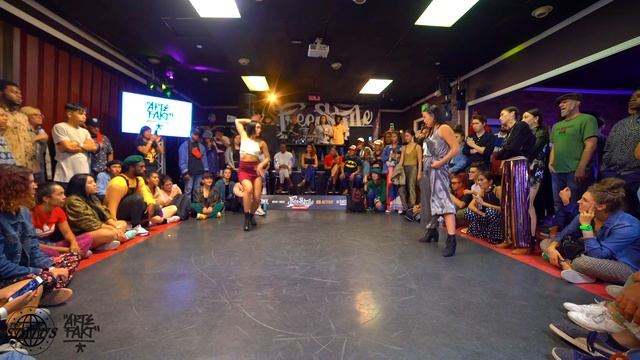 LIP J vs KANA HIGASHI  Top Status Waacking Top 16  Freestyle Session 2018