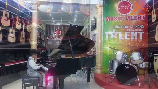 Piano: Can Can - Jacques Offenbach смотреть онлайн