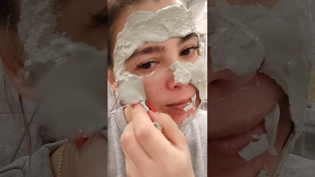 Не забываем ухаживать за собой #маскадлялица #альгинатнаямаска #любисебя