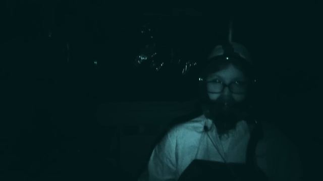 Mariah Robertson Wears a Yellow Suit to Work | "New York Close Up" | Art21 смотреть онлайн