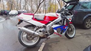 Мотодневник Honda CBR400RR покупка сорокалетнего спортбайка. визуальный осмотр