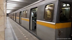 Состав 81-720/721 "Яуза" на станции "Варшавская"