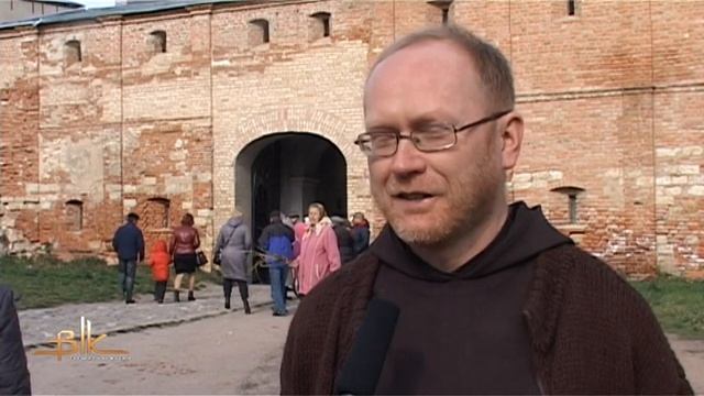 Прихожани Санктуарію зустріли Вербну неділю смотреть онлайн