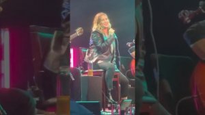 Alanis Morissette - Hand In My Pocket live from The Ritz-Carlton Orlando