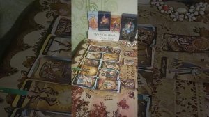 ГДЕ же Айвенго или на ЗЛАТОМ КРЫЛЬЦЕ сидели?