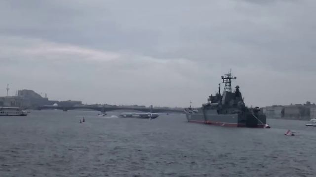 Залп пушки петропавловской крепости смотреть онлайн