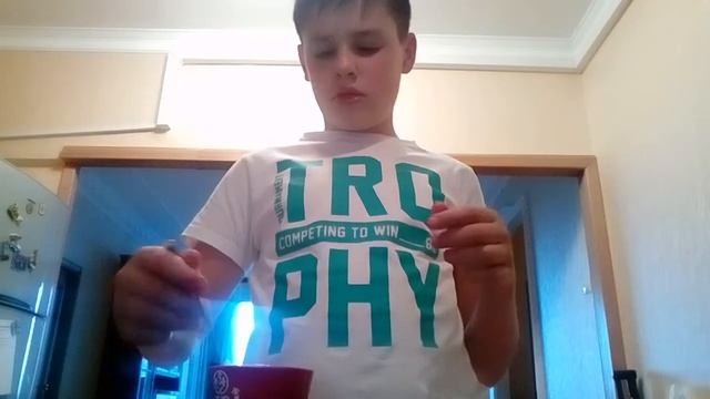 Соус для чипсов с-с-с Estrella смотреть онлайн