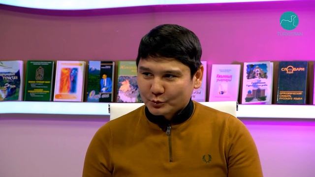 Бетпердесіз | Бейбіт Қорған: "Базарда балмұздақ сатқан кезіміз де болды" смотреть онлайн