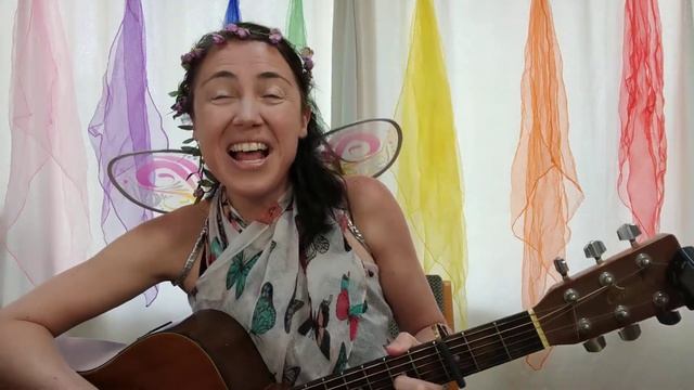 Fairy Freeze Dance by Becky Bops 🎵🎶🧚♀️😍😆Fun action song about Fairies for pre-schoolers! смотреть онлайн