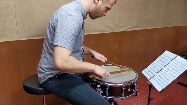 Jacques Delécluse - Douze Études 4. (performed by Dávid Onozó) смотреть онлайн