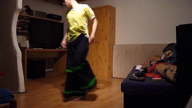 happy hardcore shuffle - Castle in the sky - DJ Satomi смотреть онлайн