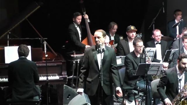 Круглый Бенд - Luck Be a Lady @ ЦДХ 28.04.2018 смотреть онлайн