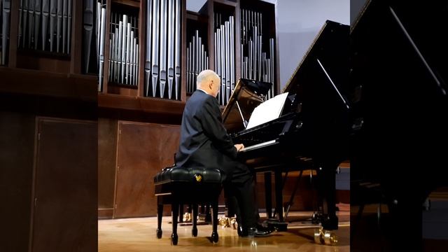 А.Кабесон. Дифференция - исполняет Андрей Диев