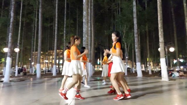 MỘNG ĐẸP NGÀY XƯA,của  các chị U50,U60 смотреть онлайн