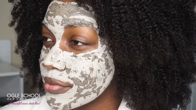 Tips and Brands for a Glowing, Radiant Skincare Routine смотреть онлайн