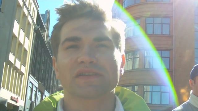 Nejauša uzskriešana Jenotiem