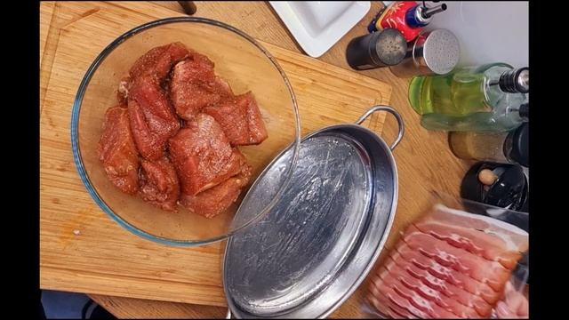 Polędwiczki pieczone w szynce, prosty przepis na pyszne mięso. Idealne na obiad #polędwiczki #obiad