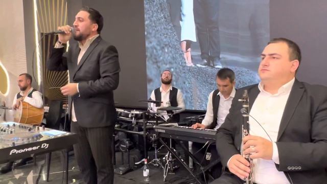 Jiro Zalyan & Arman Khachatryan Hrashq Aygi band смотреть онлайн