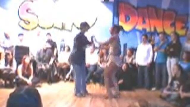 Frankie Martinez and Nancy - La Salsa Nunca se acaba смотреть онлайн