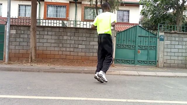 Tat-Genius Volume 1 : Killer Ways to Break Dance смотреть онлайн