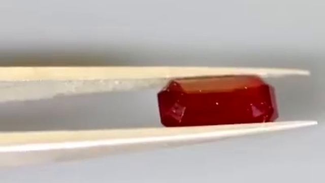 2.06cts EYE CATCHING 100% NATURAL OCTAGON CUT MOZAMBIQUE HEATED DEEP RED RUBY смотреть онлайн