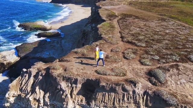Amazing Salsa Dance on a Cliff!