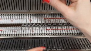 Ещё один способ перехода промышленной резинки 2×2 на жемчужную резинку