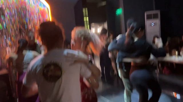 Salsa Bachata Kizomba Zouk Party | Dillingers  | Makati, Philippines 🇵🇭 Fotolex Dance TV