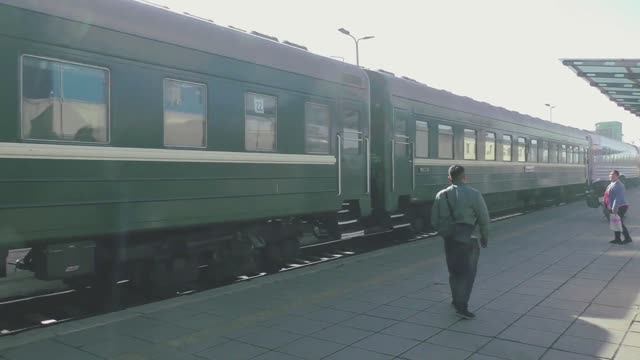 Монголия: поездка на поезде из Улан-Батора в Иркутск летом | Железная дорога смотреть онлайн