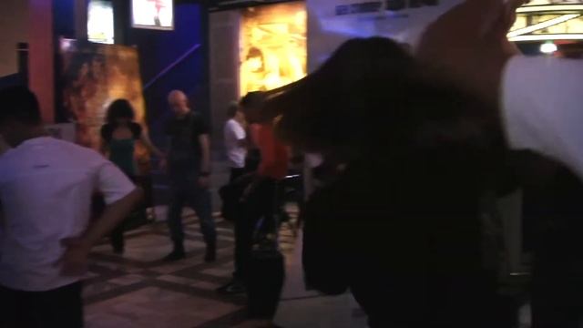 Salsa Party 3/11/11 смотреть онлайн