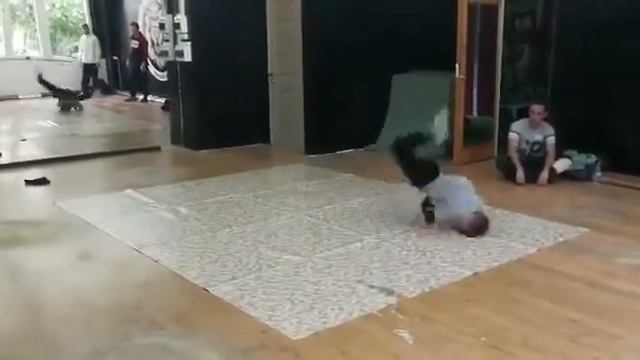 Practice Bboy Grom Outstanding смотреть онлайн