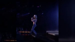Britney Spears - Baby one more time (Live , iconic rain)