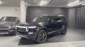 Rivian R1S 2024 - Интерьер и Экстерьер