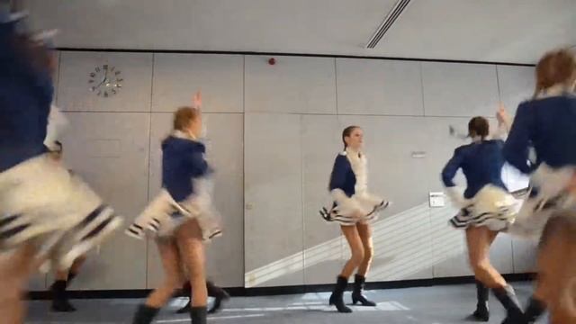 Искры старого города Леверкузен-Опладен (22.11.2015)5  #upskirt#шоу#танец