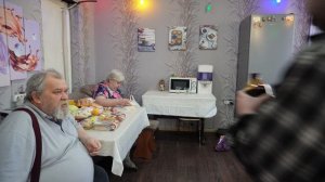 Получил пенсию заказал продукты в продуктовом магазине показываю какие продукты я купил