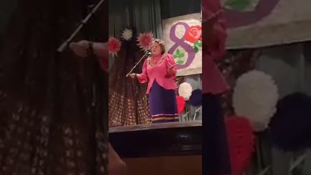 В слободе Терновая прошёл праздничный концерт посвященный Международному женскому дню